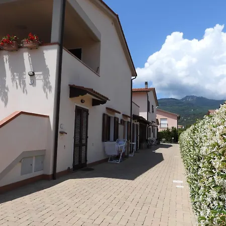 Gelsomino - Zona Mare Con Spazi Esterni, Clima E Posti Auto Apartmán *