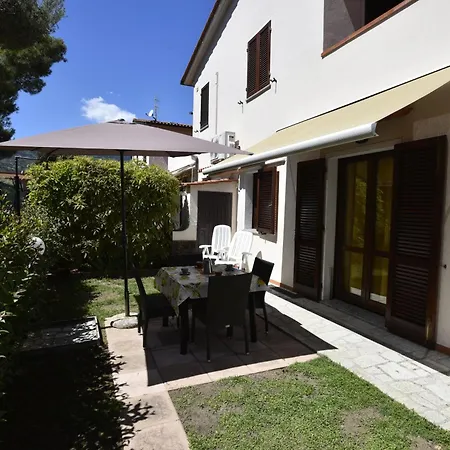 Gelsomino - Zona Mare Con Spazi Esterni, Clima E Posti Auto Apartmán