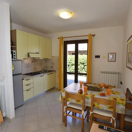 Gelsomino - Zona Mare Con Spazi Esterni, Clima E Posti Auto Apartmán