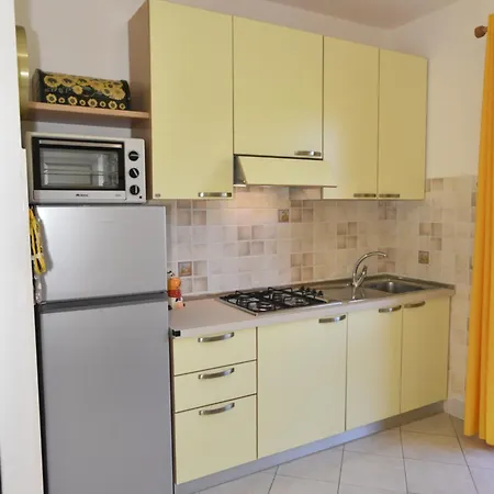 Gelsomino - Zona Mare Con Spazi Esterni, Clima E Posti Auto Apartmán