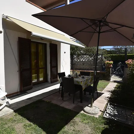 Gelsomino - Zona Mare Con Spazi Esterni, Clima E Posti Auto Apartmán