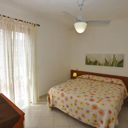 Apartmán Gelsomino - Zona Mare Con Spazi Esterni, Clima E Posti Auto Marina di Campo